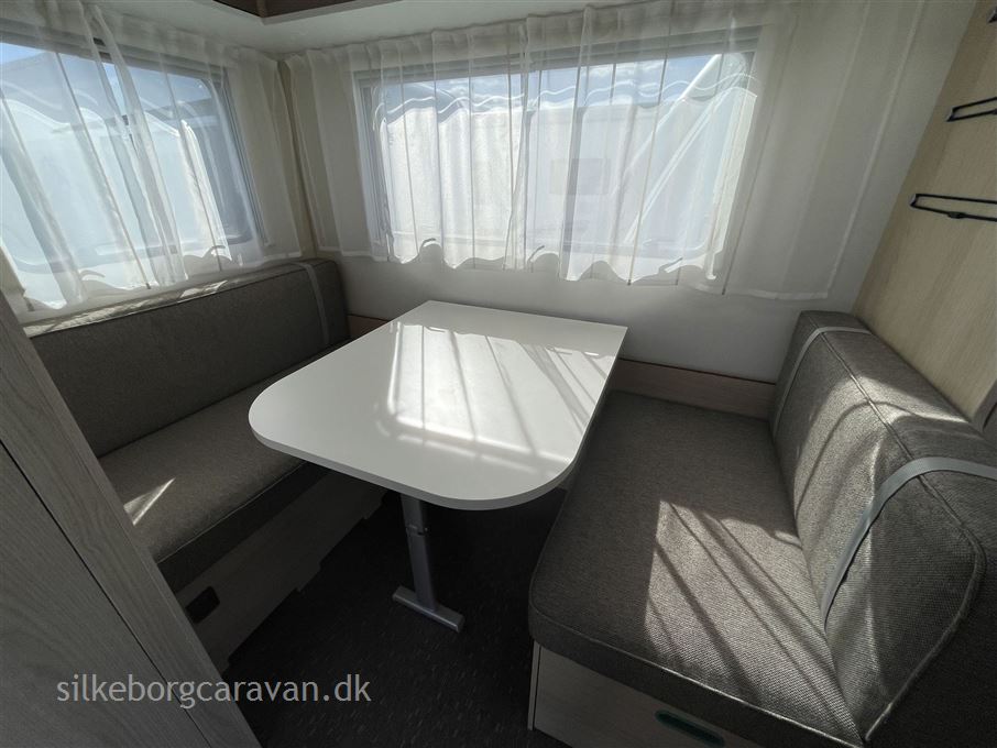 Adria Aviva 400 PS